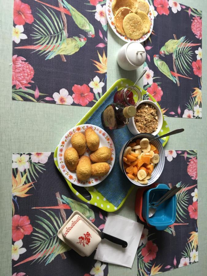 Un Dimanche Chez Julie Chambre Leontine Parthenay Luaran gambar